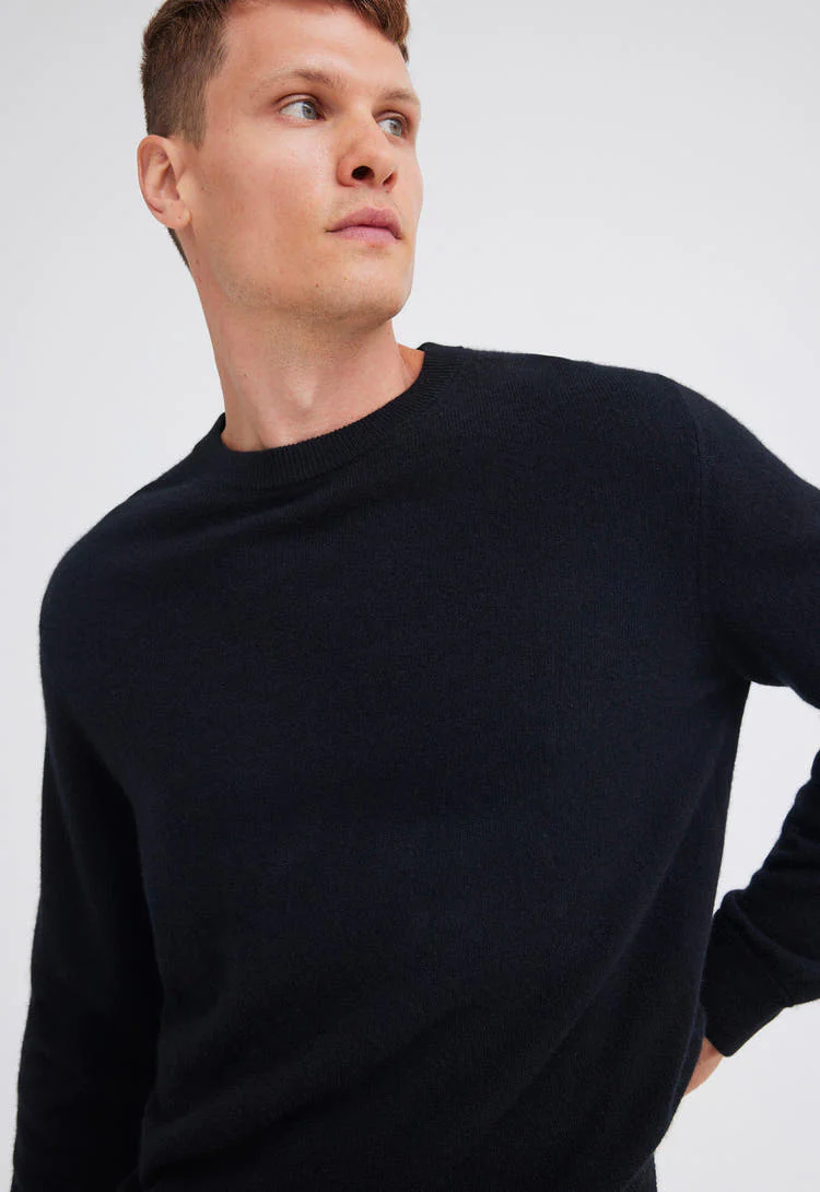 Beckham Sweater - Black - Image 3