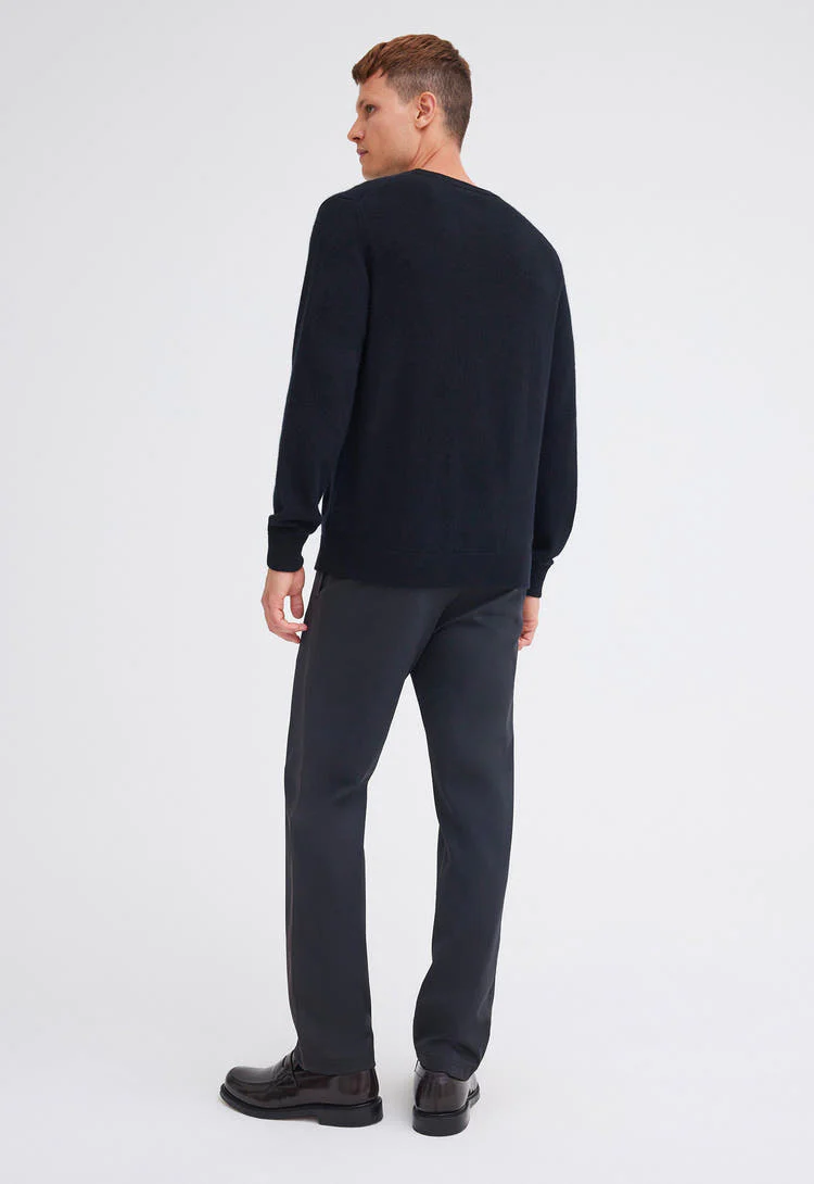 Beckham Sweater - Black - Image 5