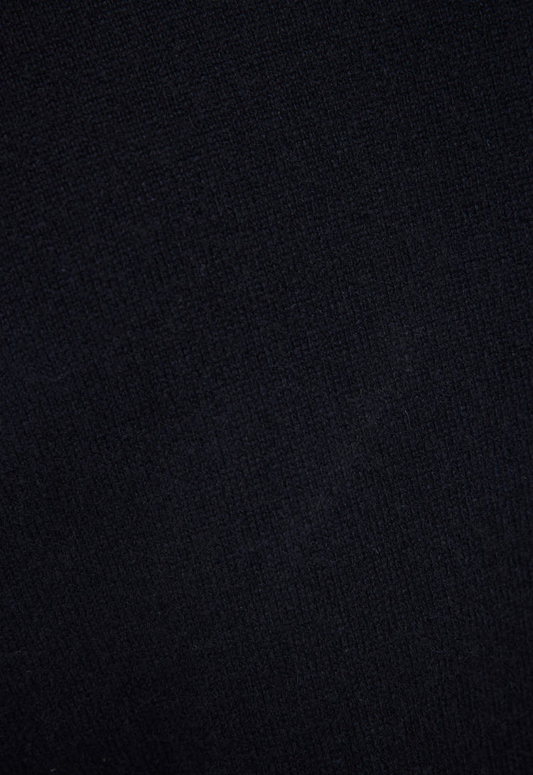 Beckham Sweater - Black - Image 6