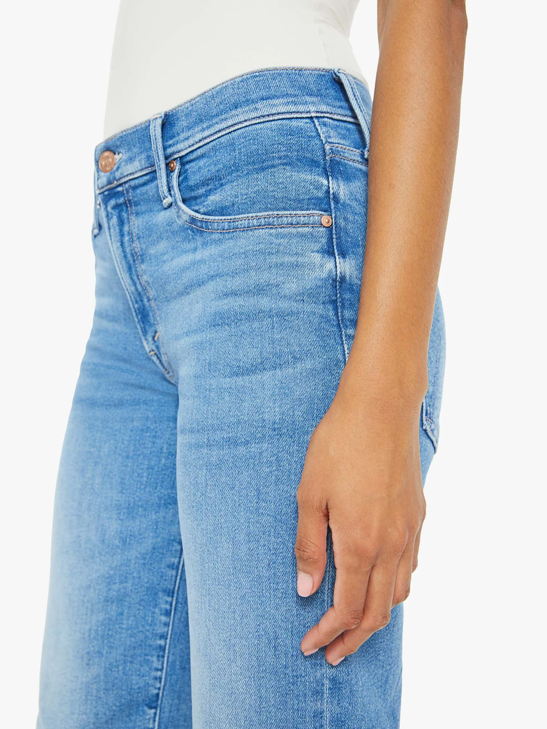 Mid Rise Rambler Zip Ankle Jeans - Out Of The Blue - Image 5